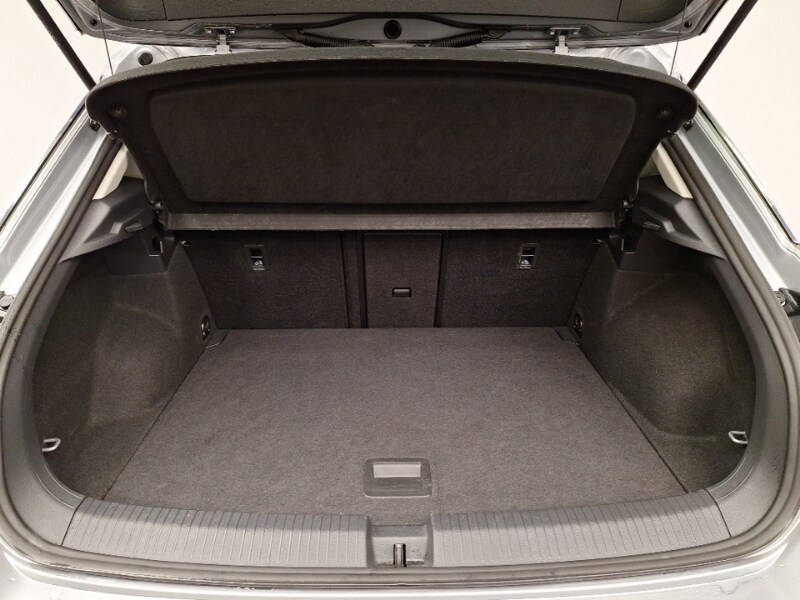 Used Volkswagen T-Roc 2022 for sale - 77365844: Photo 8