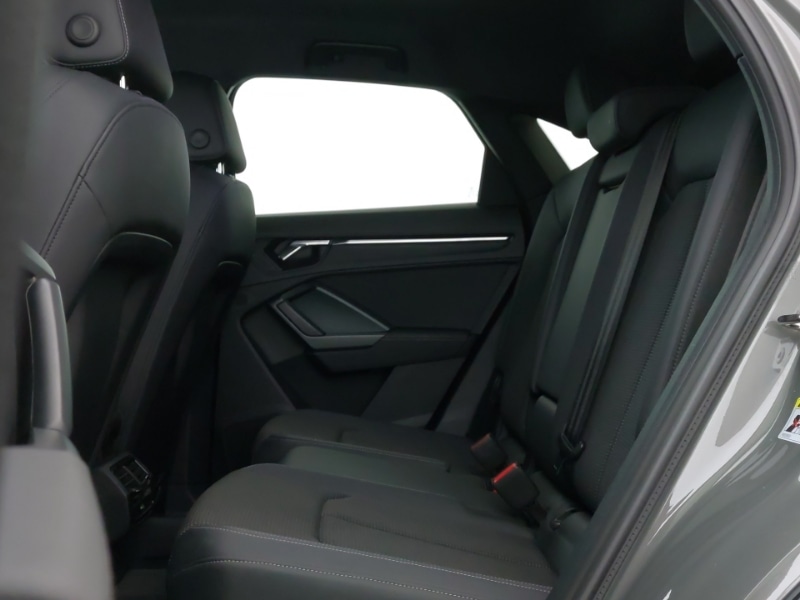 Used Audi Q3 2023 for sale - 77573559: Photo 6