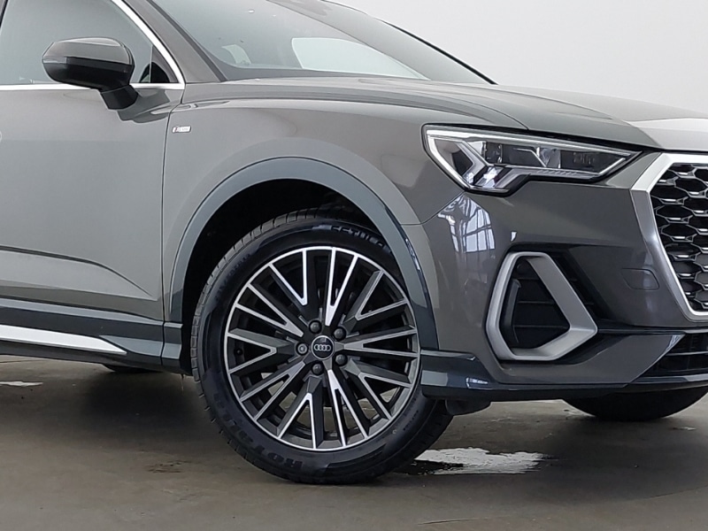 Used Audi Q3 2023 for sale - 77573559: Photo 9