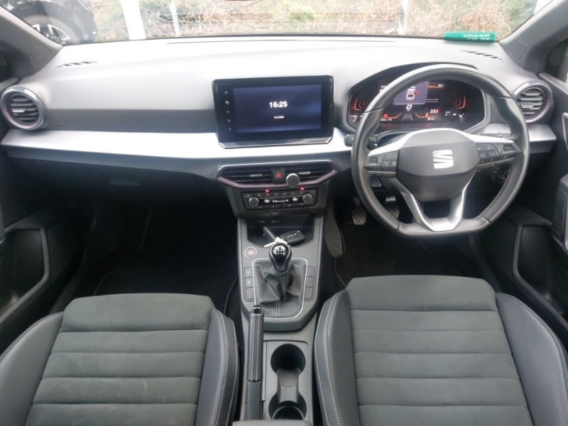 Used SEAT Ibiza 2024 for sale - 76837925: Photo 2