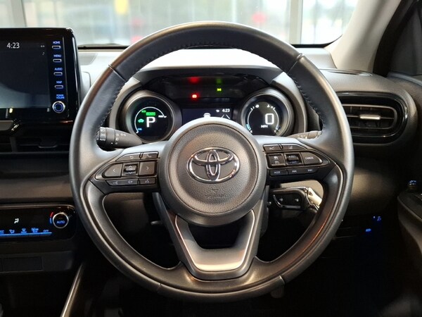 Used Toyota Yaris 2022 for sale - 76272650: Photo 7