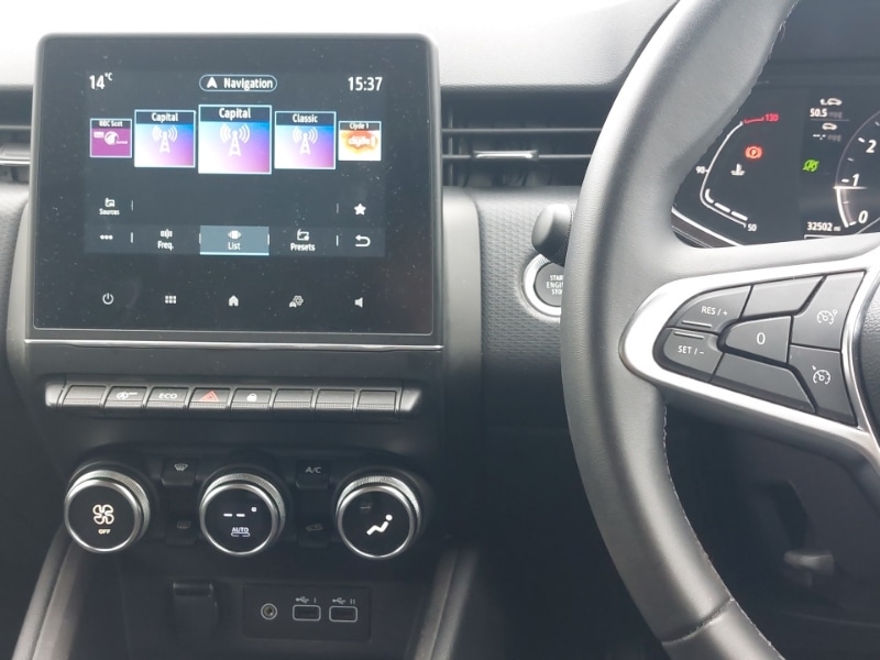 Used Renault Clio 2023 for sale - 76532594: Photo 10