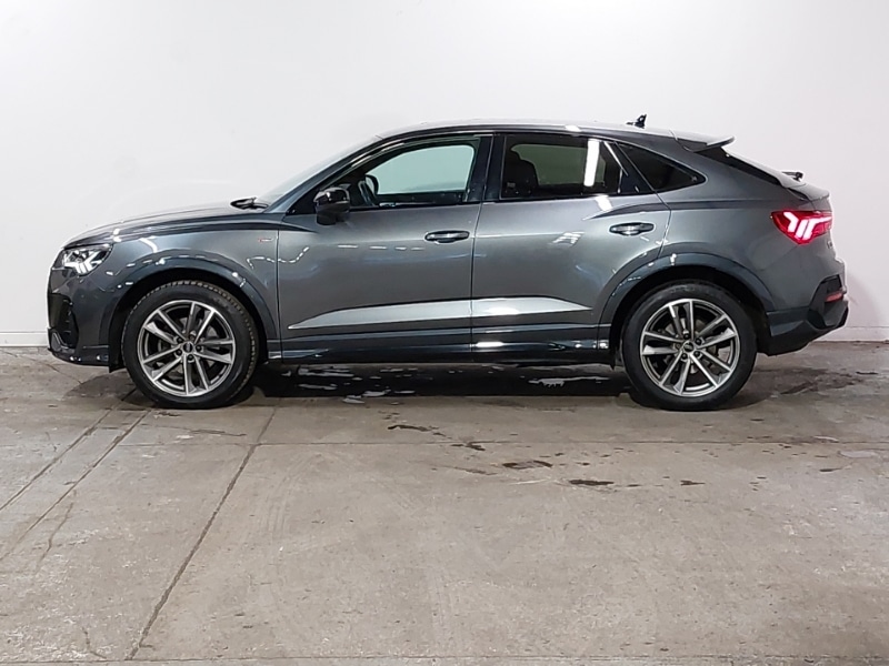 Used Audi Q3 2023 for sale - 77158337: Photo 4