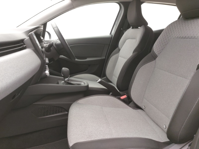 Used Renault Clio 2025 for sale - 78114480: Photo 5