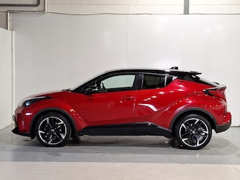 Used Toyota C-HR 2022 for sale - 76471963: Photo
