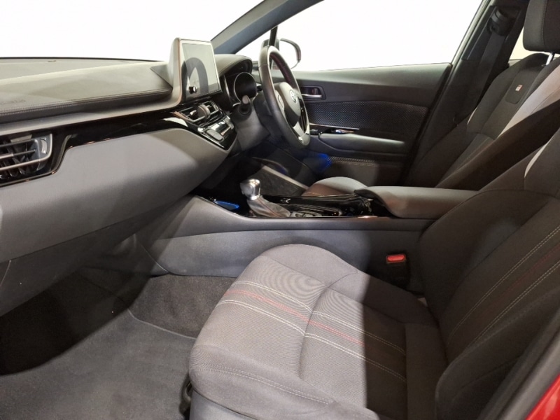 Used Toyota C-HR 2022 for sale - 76471963: Photo 5