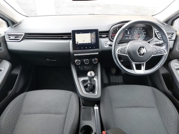 Used Renault Clio 2020 for sale - 78321152: Photo
