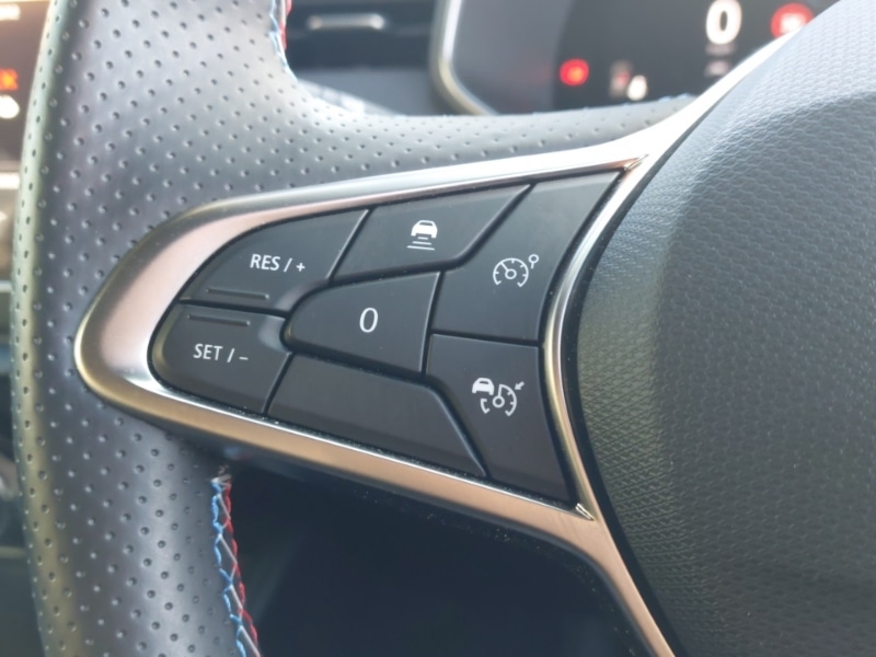 Used Renault Clio 2024 for sale - 77393290: Photo 12