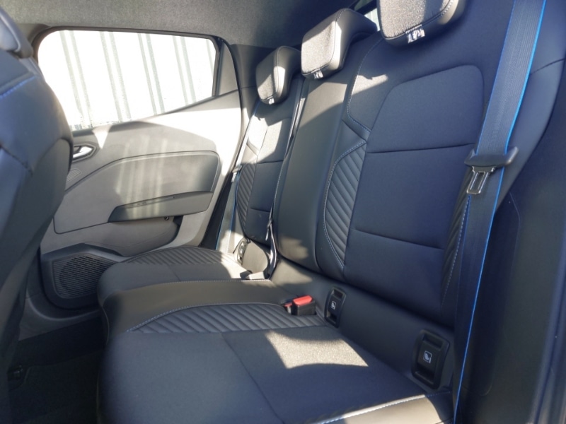 Used Renault Clio 2024 for sale - 77393290: Photo 6