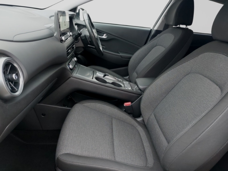 Used Hyundai KONA 2023 for sale - 78164860: Photo 5