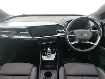 Used Audi Q4 e-tron 2023 for sale - 78156271: Photo