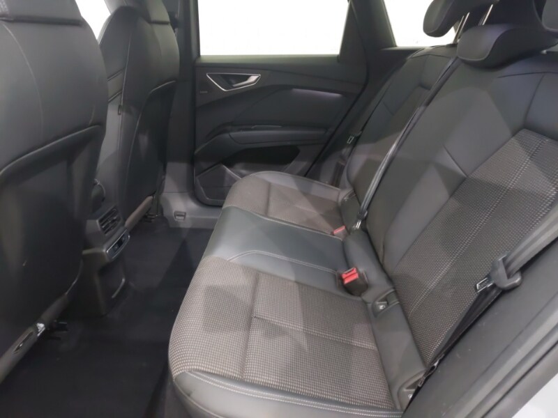 Used Audi Q4 e-tron 2023 for sale - 78156271: Photo 6