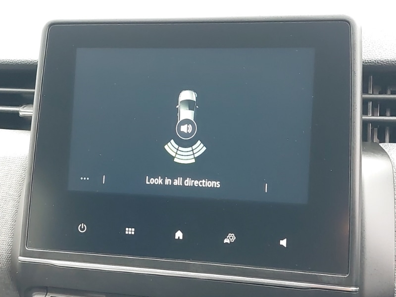 Used Renault Clio 2023 for sale - 78207119: Photo 12