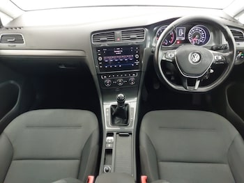 Used Volkswagen Golf 2020 for sale - 77229106: Photo