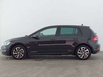 Used Volkswagen Golf 2020 for sale - 77229106: Photo