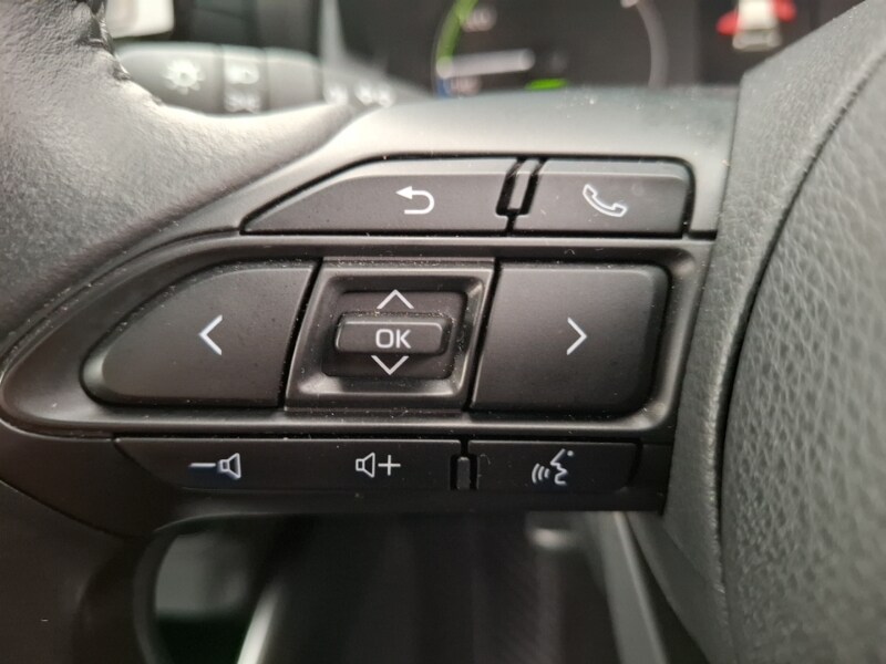 Used Mazda Mazda2 HYBRID 2024 for sale - 77522901: Photo 12