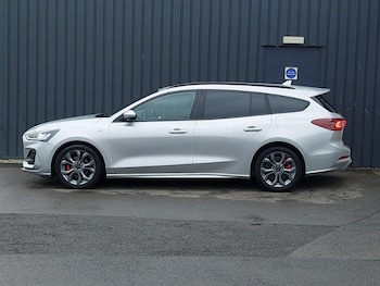 Used Ford Focus 2023 for sale - 77449301: Photo