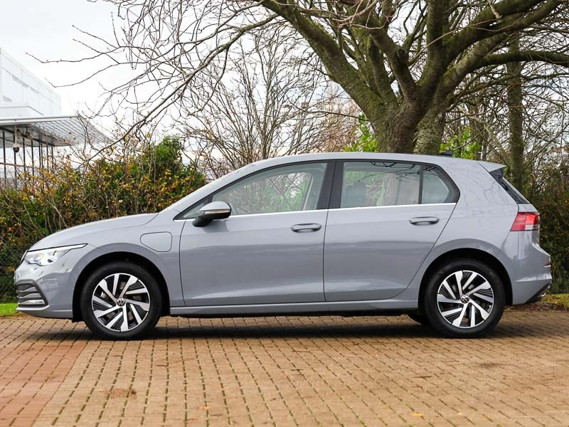 Used Volkswagen Golf 2022 for sale - 76770939: Photo 4