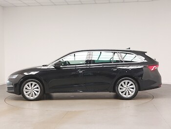 Used Skoda Octavia 2024 for sale - 76737337: Photo