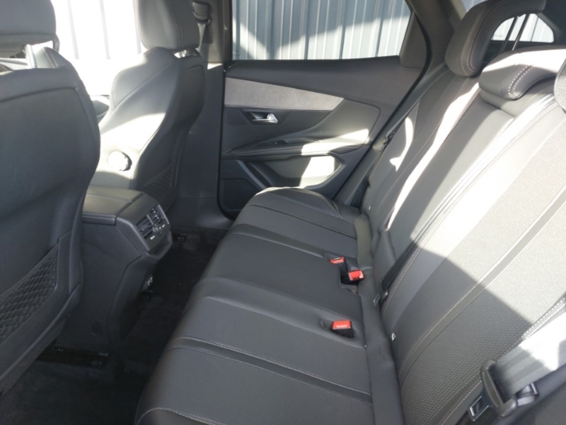 Used Peugeot 3008 2023 for sale - 77299122: Photo 6