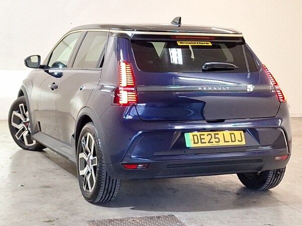 Used Renault 5 2025 for sale - 76187430: Photo 3