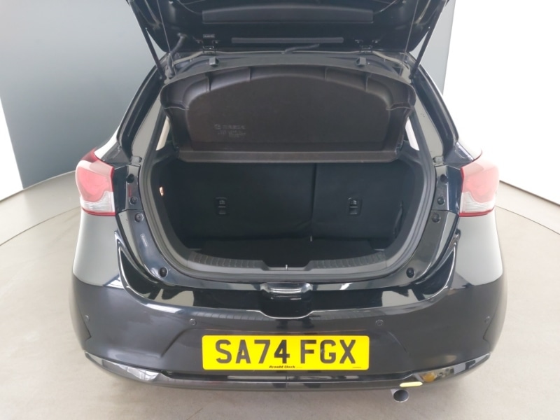 Used Mazda Mazda2 2024 for sale - 76144639: Photo 8
