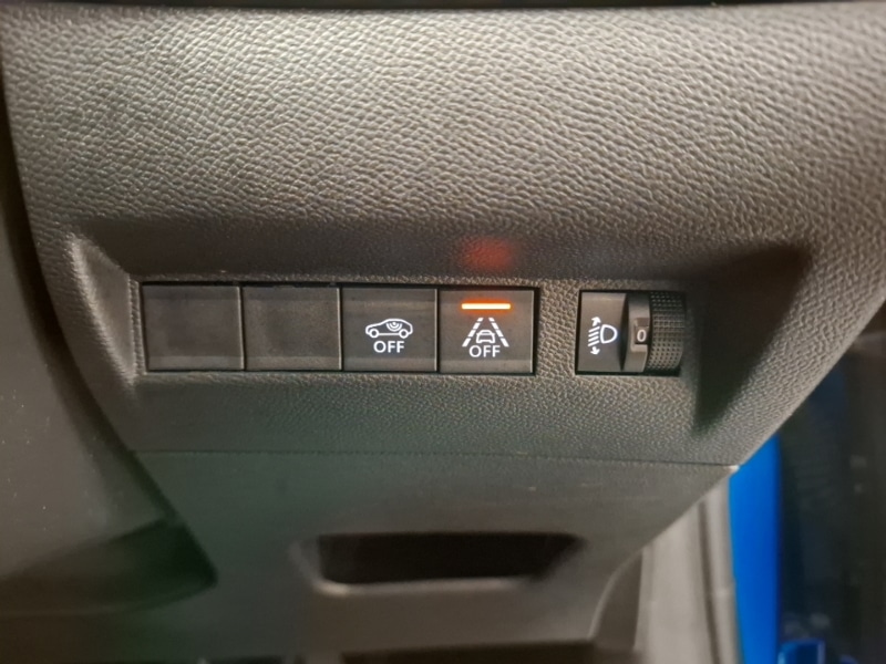 Used Peugeot 208 2023 for sale - 77698689: Photo 10