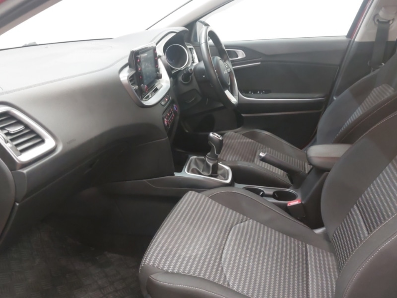 Used Kia Ceed 2023 for sale - 77467245: Photo 5