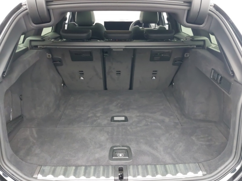 Used BMW 3 Series 2024 for sale - 76456247: Photo 8