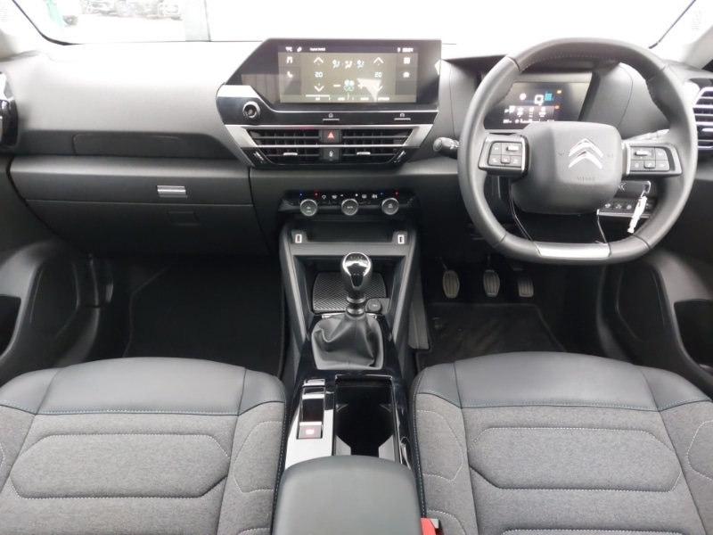 Used Citroen C4 2023 for sale - 76833548: Photo 2