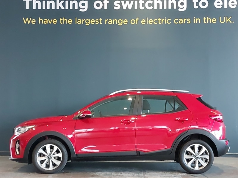 Used Kia Stonic 2023 for sale - 76614372: Photo 4