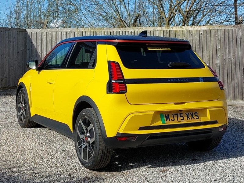 Used Renault 5 2025 for sale - 77771854: Photo 3