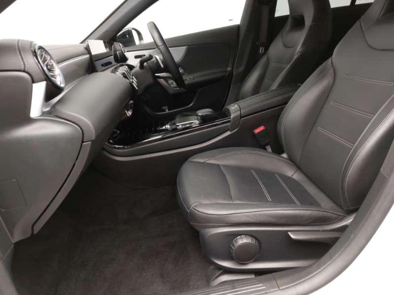 Used Mercedes-Benz CLA 2022 for sale - 76652181: Photo 5