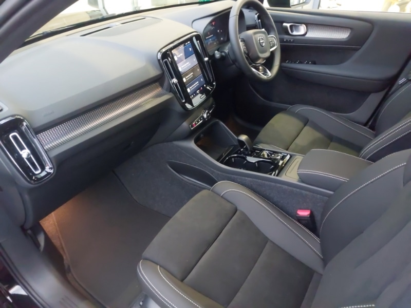 Used Volvo XC40 2025 for sale - 77419564: Photo 5