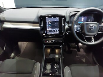 Used Volvo XC40 2025 for sale - 77012781: Photo