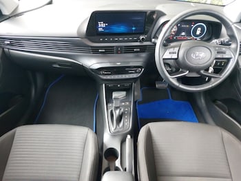 Used Hyundai i20 2023 for sale - 78704331: Photo