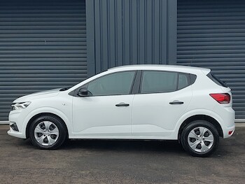 Used Dacia Sandero 2023 for sale - 78133229: Photo