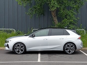 Used Vauxhall Astra 2025 for sale - 76212847: Photo 4