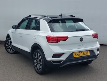 Used Volkswagen T-Roc 2020 for sale - 78225600: Photo