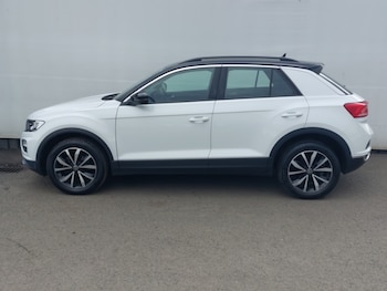 Used Volkswagen T-Roc 2020 for sale - 78225600: Photo