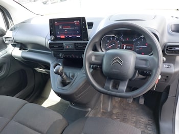 Used Citroen Berlingo 2024 for sale - 79342826: Photo