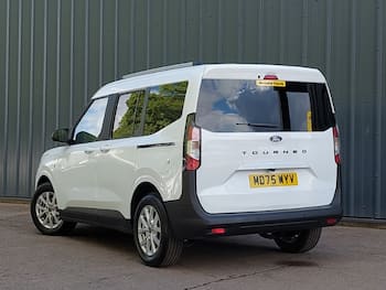 Used Ford Tourneo Courier 2025 for sale - 79721991: Photo