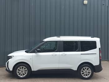 Used Ford Tourneo Courier 2025 for sale - 79721991: Photo