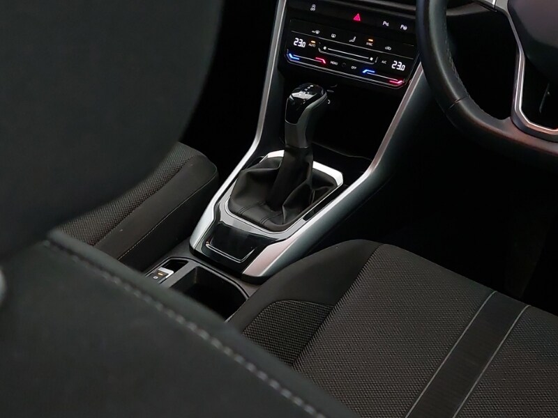 Used Volkswagen T-Roc 2023 for sale - 77717653: Photo 11