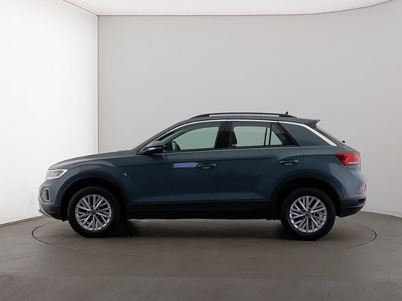 Used Volkswagen T-Roc 2023 for sale - 77717653: Photo 4