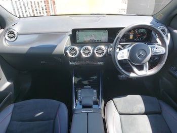 Used Mercedes-Benz GLA 2023 for sale - 78683589: Photo