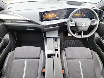 Used Vauxhall Astra 2023 for sale - 76720698: Photo