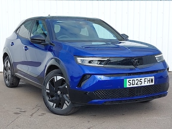 2025 - 115kW Ultimate 54kWh 5dr Auto