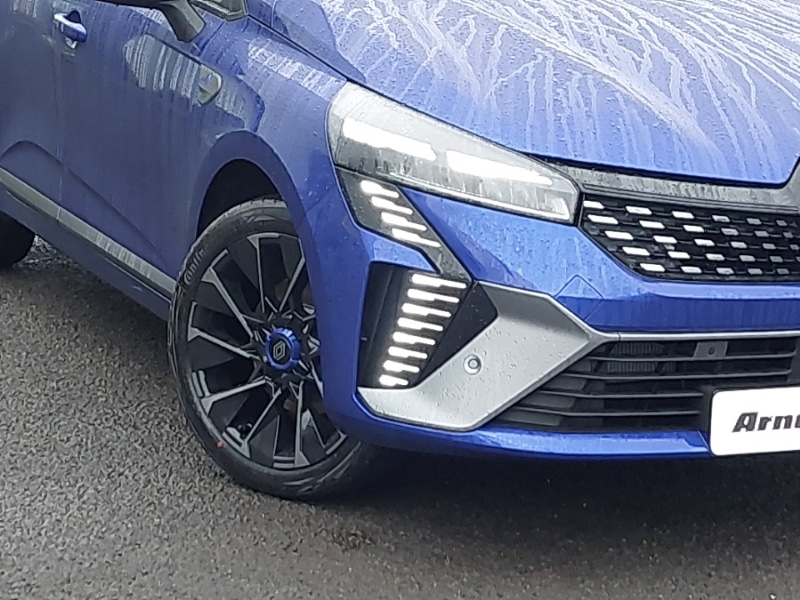 Used Renault Clio 2025 for sale - 76842548: Photo 9