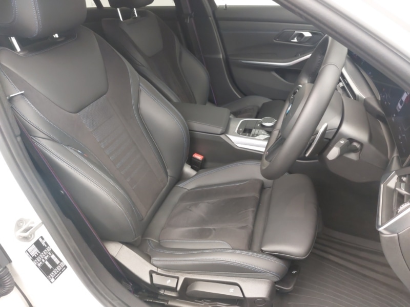 Used BMW 3 Series 2024 for sale - 76817201: Photo 11